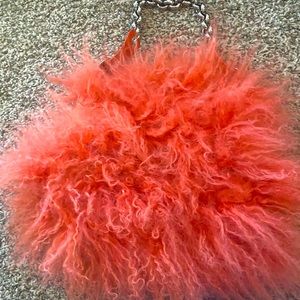 UNIQUE DKNY Handbag!